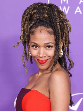 Nicole Beharie, 16 Mart 2024 'te ABD' nin Kaliforniya eyaletinin Los Angeles kentindeki Shrine Oditoryumu ve Fuar Salonu 'nda düzenlenen 55..
