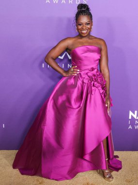 Phylicia Pearl Mpasi, 16 Mart 2024 'te ABD' nin Kaliforniya eyaletinin Los Angeles kentindeki Shrine Auditorium ve Expo Hall 'da düzenlenen 55..