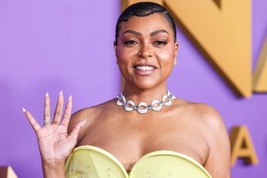 Del Core giyen Taraji P. Henson, 16 Mart 2024 'te ABD' nin Kaliforniya eyaletinin Los Angeles kentindeki Shrine Auditorium ve Expo Hall 'da düzenlenen 55..