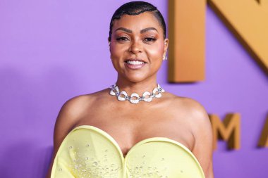 Del Core giyen Taraji P. Henson, 16 Mart 2024 'te ABD' nin Kaliforniya eyaletinin Los Angeles kentindeki Shrine Auditorium ve Expo Hall 'da düzenlenen 55..