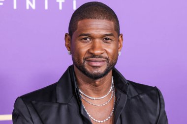 Usher IV, 16 Mart 2024 'te ABD' nin Kaliforniya eyaletinin Los Angeles kentindeki Shrine Konser Salonu 'nda düzenlenen 55. NAACP Resim Ödülleri' ne geldi..