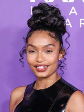 Yara Shahidi, 16 Mart 2024 'te ABD' nin Kaliforniya eyaletinin Los Angeles kentindeki Shrine Konser Salonu ve Fuar Salonu 'nda düzenlenen 55..