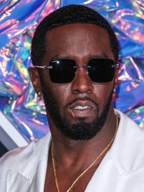  Diddy 'nin Los Angeles ve Miami Evleri Federal Polis Teşkilatı tarafından 25 Mart 2024' te basıldı.. 