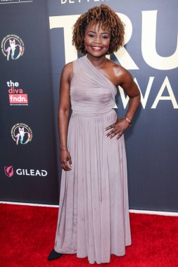 Karine Jean-Pierre, 30 Mart 2024 'te Beverly Hilton Oteli' nde düzenlenen 10. Geleneksel Gerçek Ödülleri 'ne geliyor..