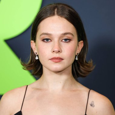 Christopher Esber 'ın giydiği elbiseyi giyen Cailee Spaeny, 2 Nisan 2024 tarihinde Los Angeles, Kaliforniya, ABD' deki Akademi Sinema Müzesi 'nde düzenlenen A24' ün 'İç Savaşı' nın Özel Gösterimi 'ne geldi..