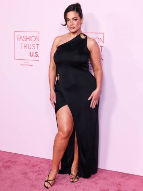 Ashley Graham Amerika Moda Vakfı 'na geldi. Ödül 2024, 9 Nisan 2024 'te Beverly Hills, Los Angeles, Kaliforniya, ABD' de bir özel konutta düzenlendi..