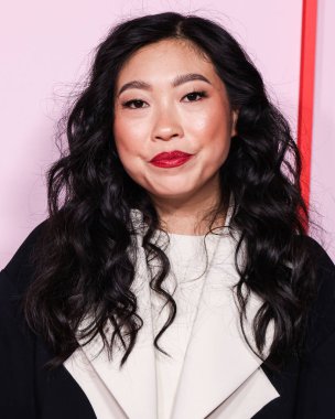 Awkwafina Moda Vakfı 'na ulaştı. Ödül 2024, 9 Nisan 2024 'te Beverly Hills, Los Angeles, Kaliforniya, ABD' de bir özel konutta düzenlendi..