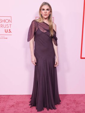 Lily Rabe Moda Vakfı 'na geliyor. Ödül 2024, 9 Nisan 2024 'te Beverly Hills, Los Angeles, Kaliforniya, ABD' de bir özel konutta düzenlendi..