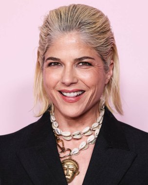 Selma Blair Moda Vakfı 'na geliyor. Ödül 2024, 9 Nisan 2024 'te Beverly Hills, Los Angeles, Kaliforniya, ABD' de bir özel konutta düzenlendi.. 