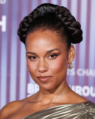 Alicia Keys, 13 Nisan 2024 'te ABD' nin Kaliforniya eyaletinin Los Angeles kentinde bulunan Akademi Sinema Müzesi 'nde düzenlenen 10..