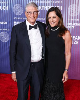 Bill Gates ve kız arkadaşı Paula Hurd, 13 Nisan 2024 'te Los Angeles, Kaliforniya, ABD' deki Akademi Sinema Müzesi 'nde düzenlenen 10.. 