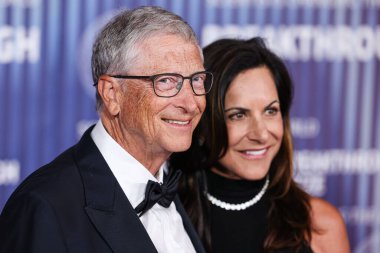 Bill Gates ve kız arkadaşı Paula Hurd, 13 Nisan 2024 'te Los Angeles, Kaliforniya, ABD' deki Akademi Sinema Müzesi 'nde düzenlenen 10.. 