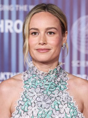 Chanel FW23 Couture giyen Brie Larson, 13 Nisan 2024 'te ABD' nin Kaliforniya eyaletinin Los Angeles kentinde bulunan Akademi Sinema Müzesi 'nde düzenlenen 10..