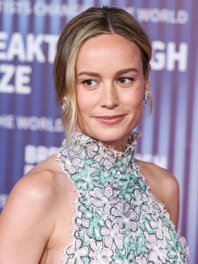 Chanel FW23 Couture giyen Brie Larson, 13 Nisan 2024 'te ABD' nin Kaliforniya eyaletinin Los Angeles kentinde bulunan Akademi Sinema Müzesi 'nde düzenlenen 10..