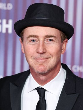 Edward Norton, 13 Nisan 2024 'te ABD' nin Kaliforniya eyaletinin Los Angeles kentinde bulunan Akademi Sinema Müzesi 'nde düzenlenen 10..