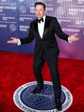 Elon Musk, 13 Nisan 2024 'te ABD' nin Kaliforniya eyaletinin Los Angeles kentinde bulunan Akademi Sinema Müzesi 'nde düzenlenen 10.. 