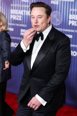 Elon Musk, 13 Nisan 2024 'te ABD' nin Kaliforniya eyaletinin Los Angeles kentinde bulunan Akademi Sinema Müzesi 'nde düzenlenen 10..