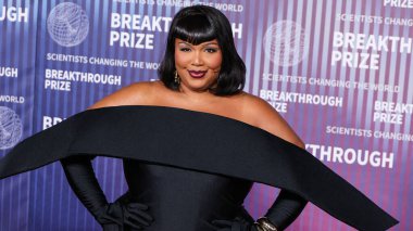 Lizzo 'nun özel giydiği Quine Li, 13 Nisan 2024' te Los Angeles, Kaliforniya, ABD 'deki Akademi Sinema Müzesi' nde düzenlenen 10.. 