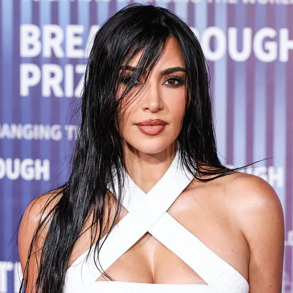 stock image Kim Kardashian arrives at the 10th Annual Breakthrough Prize Ceremony held at the Academy Museum of Motion Pictures on April 13, 2024 in Los Angeles, California, United States. 