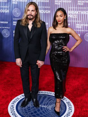 Marco Perego ve eşi Zoe Saldana, 13 Nisan 2024 'te Los Angeles, Kaliforniya, ABD' deki Akademi Sinema Müzesi 'nde düzenlenen 10..