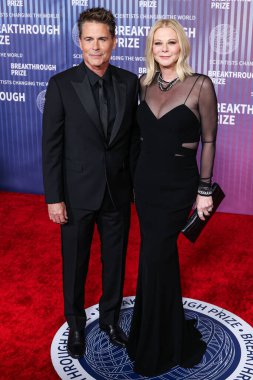 Rob Lowe ve eşi Sheryl Berkoff, 13 Nisan 2024 'te Los Angeles, Kaliforniya, ABD' deki Akademi Sinema Müzesi 'nde düzenlenen 10.