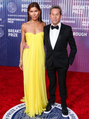 Veronica Smiley ve kocası Brian Grazer, 13 Nisan 2024 'te ABD' nin Kaliforniya eyaletinin Los Angeles kentinde düzenlenen Akademi Sinema Müzesi 'nde düzenlenen 10..