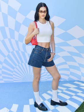 Amelia Gray Hamlin, 2024 Coachella Valley Müzik ve Sanat Festivali sırasında düzenlenen 7. REVOLVE Festivali 'ne 13 Nisan 2024' te Palm Springs, Riverside County, Kaliforniya, ABD 'de düzenlenen 1.