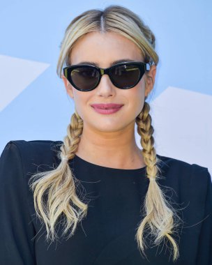 Emma Roberts, 2024 Coachella Valley Müzik ve Sanat Festivali sırasında düzenlenen 7. REVOLVE Festivali 'ne 13 Nisan 2024' te Palm Springs, Riverside County, Kaliforniya 'da düzenlenen 1.