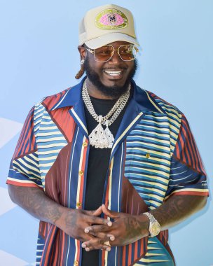 T-Pain, 2024 Coachella Valley Müzik ve Sanat Festivali sırasında düzenlenen 7. REVOLVE Festivali 'ne 13 Nisan 2024' te Palm Springs, Riverside County, Kaliforniya, ABD 'de düzenlenen 1.. 