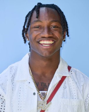 Zay Çiçekleri, 2024 Coachella Valley Müzik ve Sanat Festivali sırasında düzenlenen 7. Yıllık REVOLVE Festivali 'ne 13 Nisan 2024' te Palm Springs, Riverside County, Kaliforniya 'da düzenlenen 1.