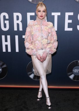 Lucy Boynton, 15 Nisan 2024 'te Hollywood, Los Angeles, Kaliforniya, ABD' deki El Capitan Tiyatrosu 'nda düzenlenen 