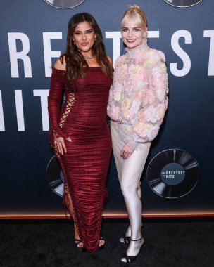 Nelly Furtado ve Lucy Boynton, 15 Nisan 2024 'te Hollywood, Los Angeles, Kaliforniya, ABD' de düzenlenen 