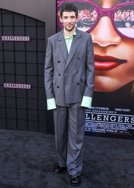 Josh O 'Connor, 16 Nisan 2024' te Westwood Village Theater, Los Angeles, Kaliforniya, ABD 'de düzenlenen Amazon MGM Stüdyoları' nın Los Angeles prömiyerine geldi.. 