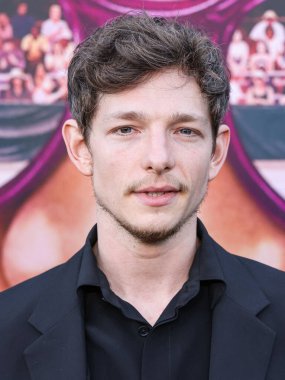 Mike Faist, 16 Nisan 2024 'te Westwood Village Theater, Los Angeles, Kaliforniya, ABD' de düzenlenen 'Challengers' adlı Amazon MGM Stüdyolarının Los Angeles galasına geldi.. 
