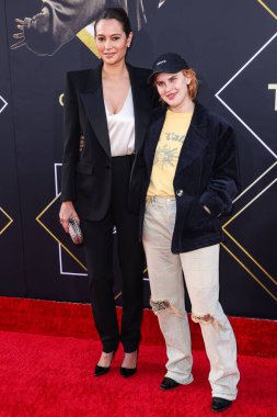 Emma Heming Willis ve Tallulah Willis 15. Geleneksel TCM Klasik Film Festivali 2024 Açılış Gecesi ve 18 Nisan 2024 'te Hollywood, Los Angeles' taki TCL Çin Tiyatrosu 'nda düzenlenen Miramax' ın 'Pulp Fiction' ın 30. yıldönümü sunumuna geldiler.