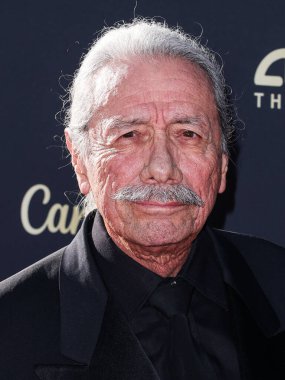 Edward James Olmos, 27 Nisan 2024 'te Hollywood, Los Angeles, Kaliforniya, ABD' de düzenlenen Dolby Tiyatrosu 'nda düzenlenen Ömür Boyu Başarı Ödülü' ne ulaştı.. 