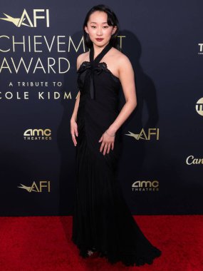 Ji-young Yoo, 27 Nisan 2024 'te Hollywood, Los Angeles, Kaliforniya, ABD' de düzenlenen Dolby Tiyatrosu 'nda düzenlenen Ömür Boyu Başarı Ödülü' ne ulaştı.. 