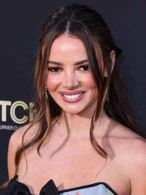 Markarian PF24 giyen Keleigh Sperry Teller, 27 Nisan 2024 'te Hollywood, Los Angeles, Kaliforniya' da düzenlenen 49. Yıllık AFI (Amerikan Film Enstitüsü) Ömür Boyu Başarı Ödülüne layık görülen Nicole Kidman 'a ulaştı. 