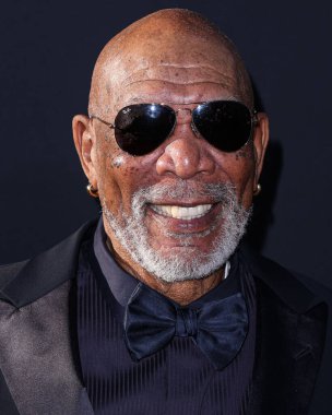 Morgan Freeman, 27 Nisan 2024 'te Hollywood, Los Angeles, Kaliforniya, ABD' de düzenlenen Dolby Tiyatrosu 'nda düzenlenen Ömür Boyu Başarı Ödülü' ne ulaştı.. 