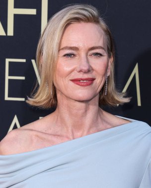 Givenchy 'i giyen Naomi Watts, 27 Nisan 2024' te Hollywood, Los Angeles, Kaliforniya, ABD 'de düzenlenen Dolby Tiyatrosu' nda düzenlenen Ömür Boyu Başarı Ödülü 'ne ulaştı.. 