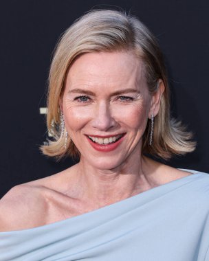 Givenchy 'i giyen Naomi Watts, 27 Nisan 2024' te Hollywood, Los Angeles, Kaliforniya, ABD 'de düzenlenen Dolby Tiyatrosu' nda düzenlenen Ömür Boyu Başarı Ödülü 'ne ulaştı.. 
