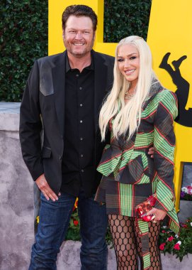 Blake Shelton ve eşi Gwen Stefani, Los Angeles Universal Pictures 'ın 