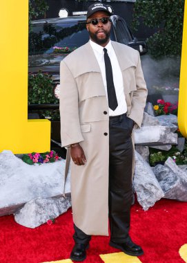 Winston Duke, Los Angeles Universal Pictures 'ın 