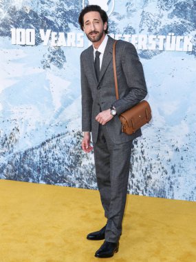 Adrien Brody, 1 Mayıs 2024 'te Paramour Estate' te düzenlenen Montblanc Meisterstuck 100. Yıl dönümü Galerisi 'ne geldi.. 