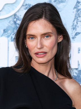 Bianca Balti, 1 Mayıs 2024 'te Paramour Estate' te düzenlenen Montblanc Meisterstuck 100. Yıl dönümü Galerisi 'ne geldi.. 
