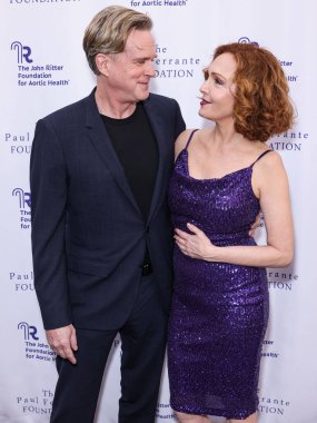 Cary Elwes ve Amy Yasbeck, 9 Mayıs 2024 'te Hollywood Sunset Room Hollywood' da, Hollywood, Los Angeles, Kaliforniya, ABD 'de düzenlenen Aortik Sağlık Vakfı' nın 2024 sayılı 