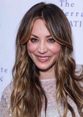 Kaley Cuoco, 9 Mayıs 2024 'te Hollywood, Los Angeles, Kaliforniya, ABD' de Sunset Room Hollywood 'da düzenlenen Aortik Sağlık Vakfı' nın 2024 Akşam Yemeği 'ne geliyor.. 