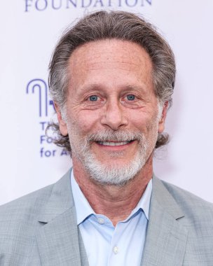 Steven Weber, 9 Mayıs 2024 'te Hollywood, Los Angeles, Kaliforniya, ABD' de Sunset Room Hollywood 'da düzenlenen Aortik Sağlık Vakfı' nın 2024 Akşam Yemeği 'ne geliyor..