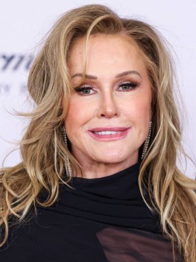 Kathy Hilton, 10 Mayıs 2024 'te Fairmont Century Plaza' da düzenlenen 31. Siliş Yarışı MS Gala 2024 'e geliyor.. 
