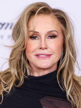 Kathy Hilton, 10 Mayıs 2024 'te Fairmont Century Plaza' da düzenlenen 31. Siliş Yarışı MS Gala 2024 'e geliyor.. 